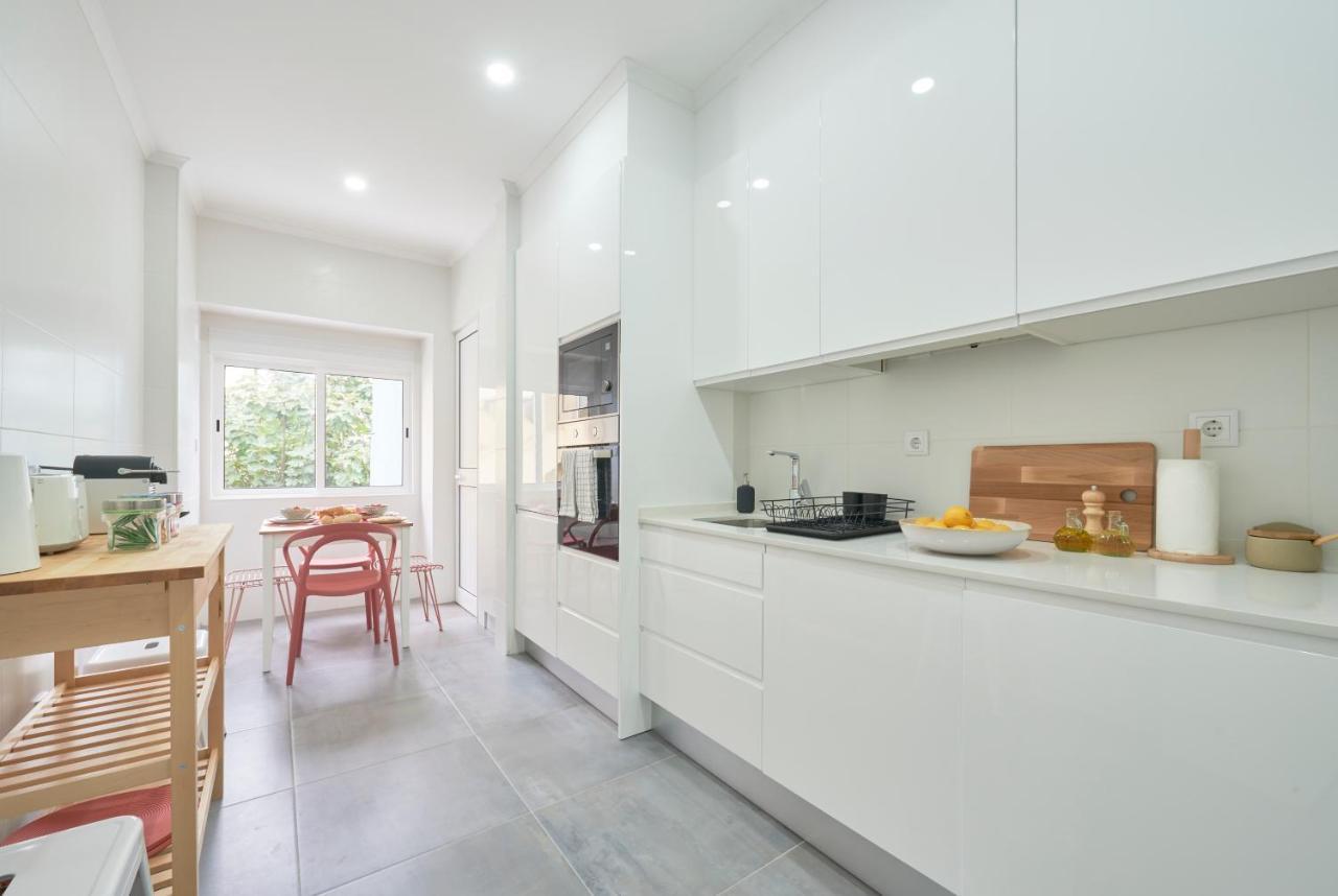 Spacious & Light-Filled 4Br Apartment By Timecoler Amadora Exteriér fotografie